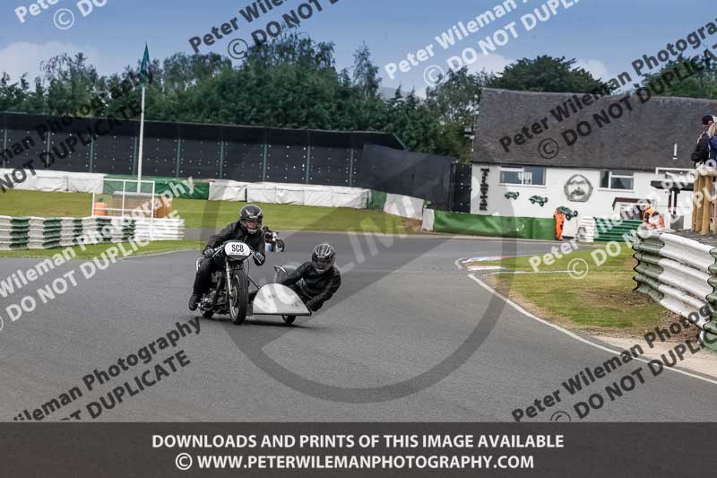 Vintage motorcycle club;eventdigitalimages;mallory park;mallory park trackday photographs;no limits trackdays;peter wileman photography;trackday digital images;trackday photos;vmcc festival 1000 bikes photographs